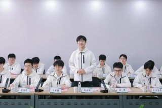 雷军：我在武大雷军班的班会上发言