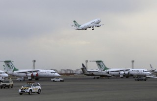 伊朗宣布领空关闭时间延长12小时