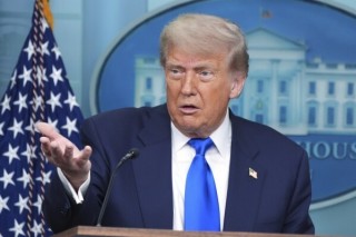 特朗普称总统是“非常危险的职业”：早知道这样，我可能就不参选了