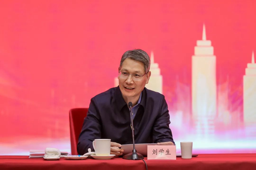 中国财协召开第二十七次会员大会 金融监管总局非银司司长刘学生重磅发声  第2张