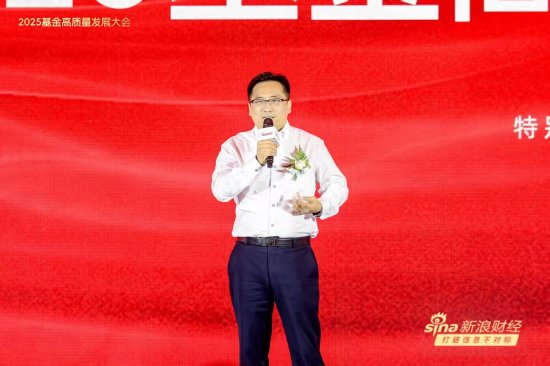 4480午夜理论免费无码 杨德龙：巴菲特投资的智慧来自于广泛的阅读和独立的思考  第1张