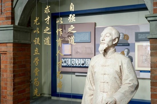 4480午夜理论免费无码 北大祝复旦，120岁生日快乐！  第18张