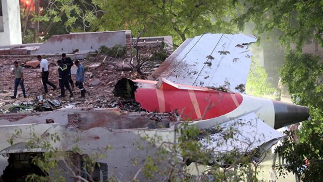 4480午夜理论免费无码 印度航空空难调查组：重点调查发动机襟翼起落架和发动机动力  第1张