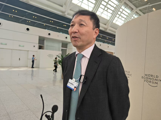 4500网约外围模特女神 对话思科黄志明：AI绝对不会取代人类的工作  第1张