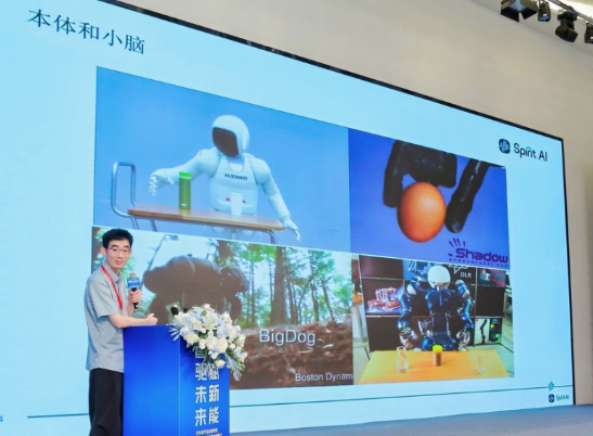 4500网约外围模特女神 千寻智能解浚源：展望迈向通用人形机器人的曙光时刻  第2张