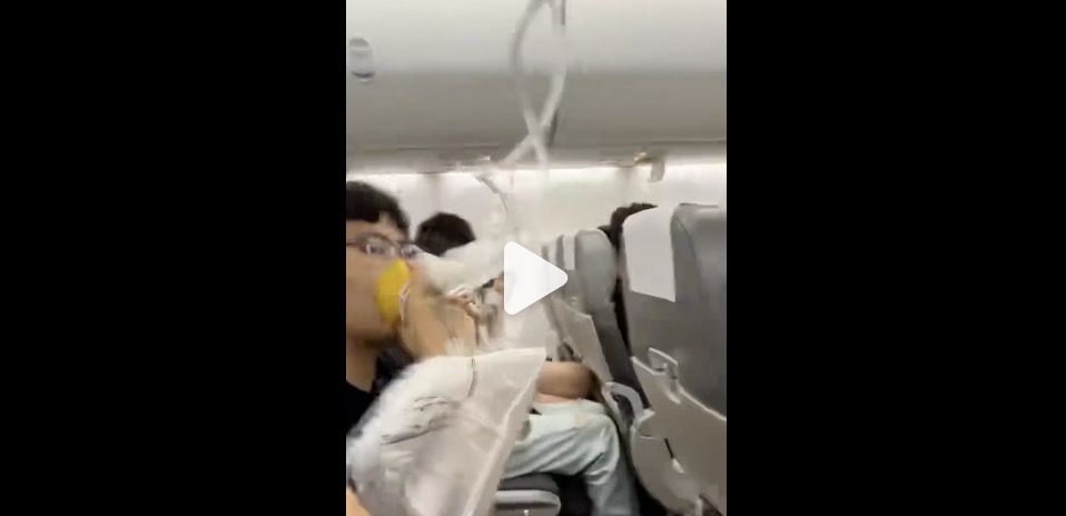 4500网约外围模特女神 航班万米高空急坠，日本航空致歉回应：系增压系统异常  第2张